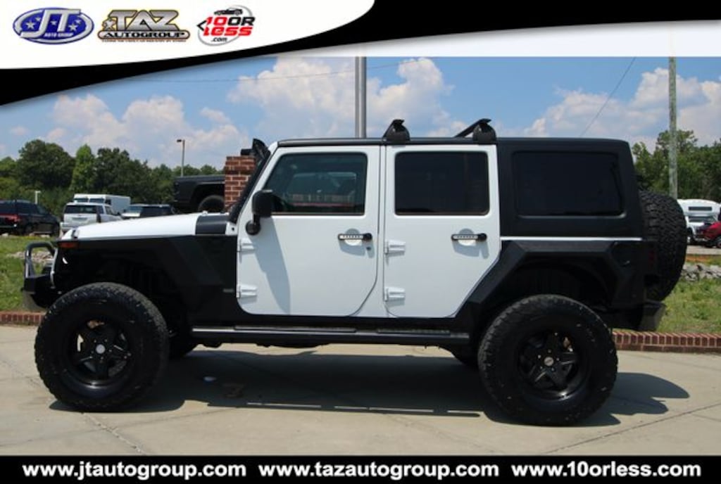 Used 2017 Jeep Wrangler Unlimited Sport SUV