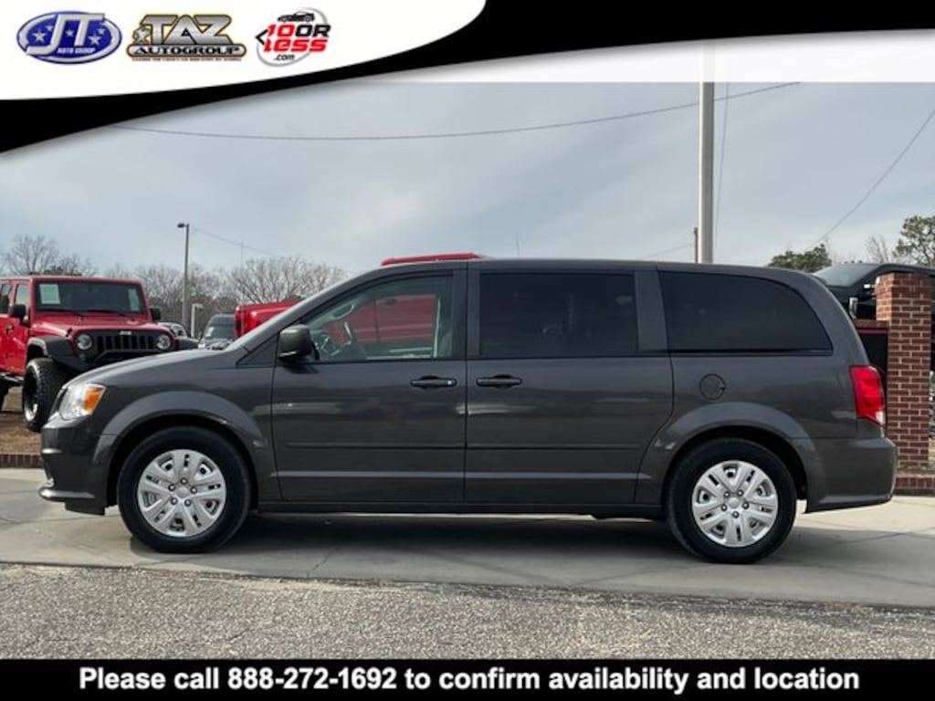 Used 2017 Dodge Grand Caravan SE Minivan/Van