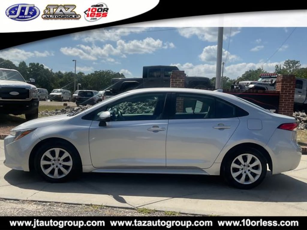 Used 2023 Toyota Corolla LE Sedan