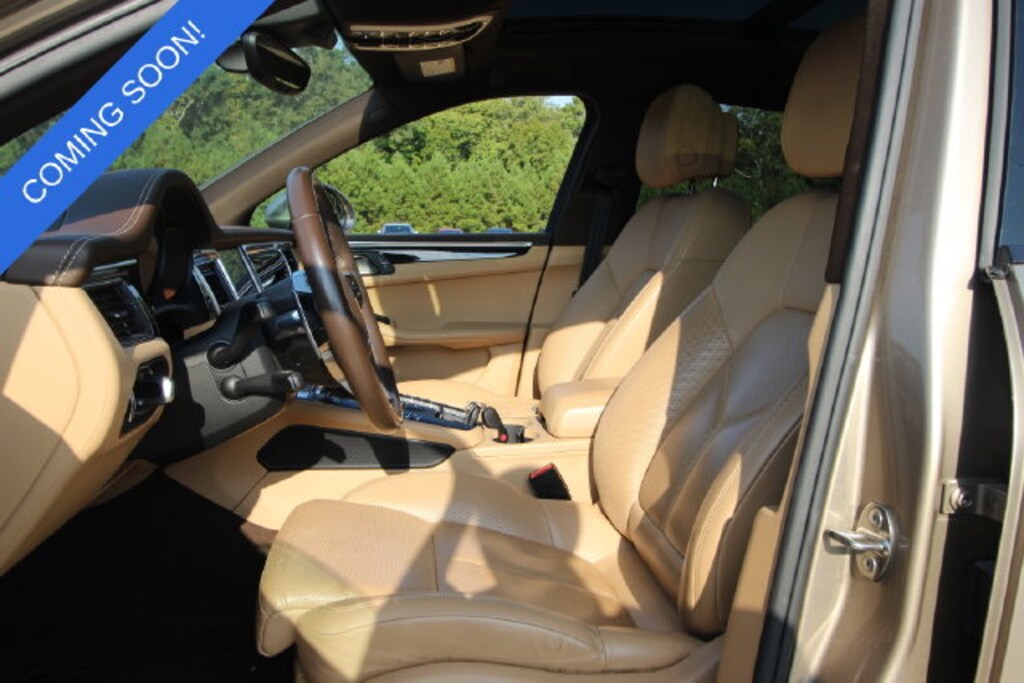 Used 2018 Porsche Macan Base SUV