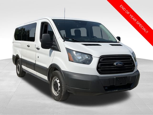 2016 Ford Transit XLT's photo