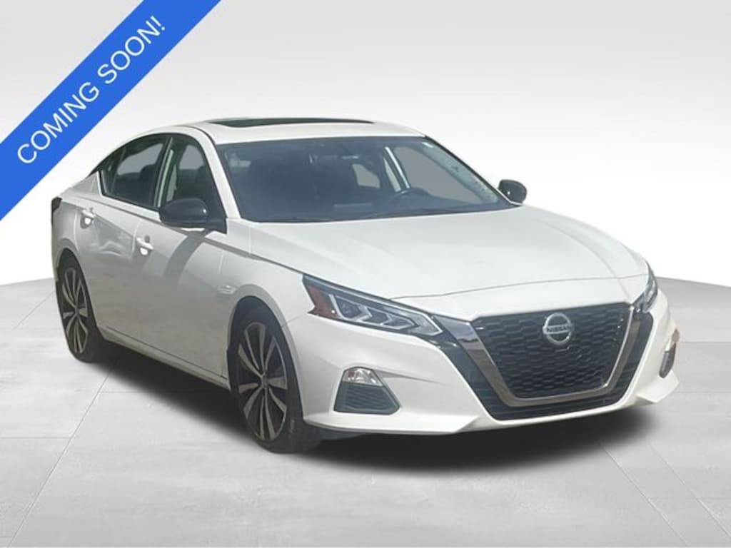 Used 2019 Nissan Altima 2.5 SR Sedan