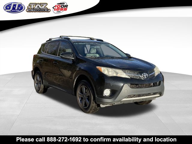2015 Toyota RAV4 XLE's photo