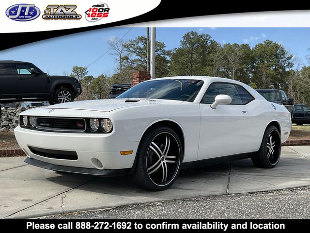 2010 Dodge Challenger R/T photo 3