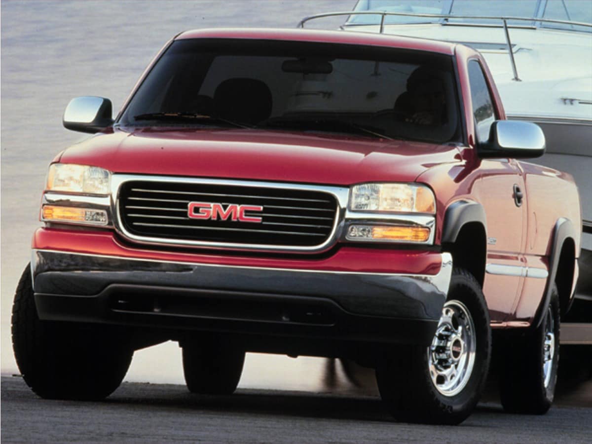 2002 GMC Sierra's photo
