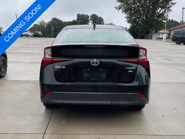 2021 Toyota Prius LE photo 4