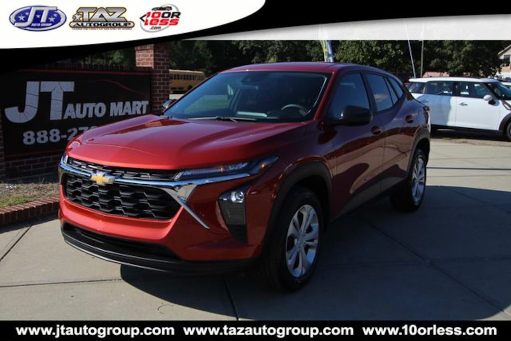 Used 2024 Chevrolet Trax LS SUV