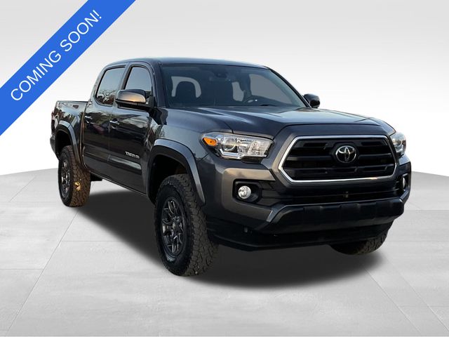 2018 Toyota Tacoma SR5's photo