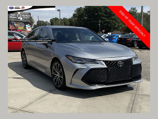 2019 Toyota Avalon Touring's photo
