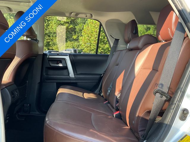 2017 Toyota 4Runner Limited photo 4