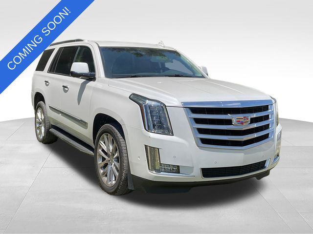 2019 Cadillac Escalade AWD Luxury's photo