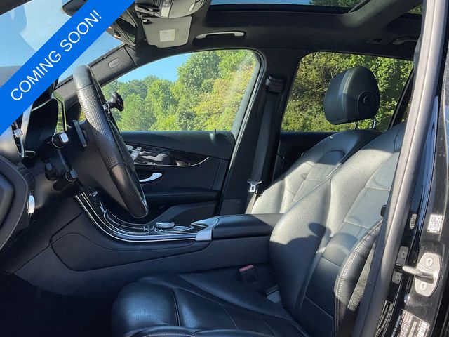 2019 Mercedes Benz GLC 300 photo 3