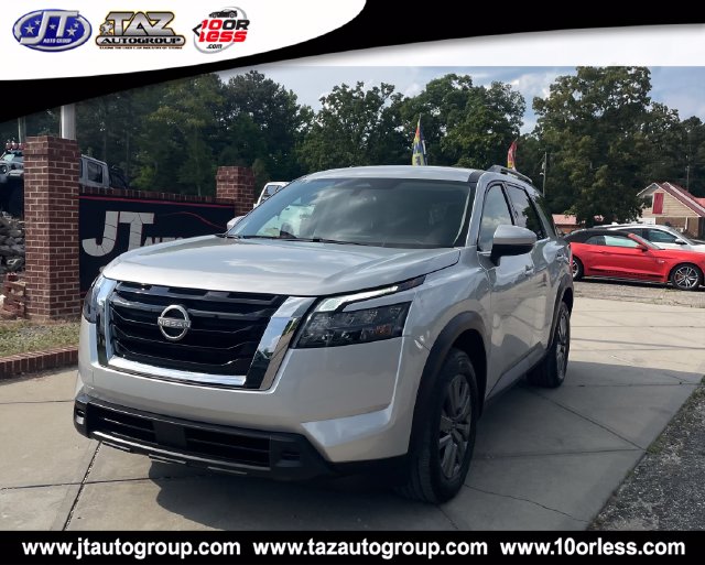 Used 2025 Nissan Pathfinder SV SUV