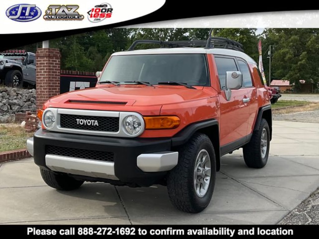 Used 2013 Toyota FJ Cruiser Base SUV