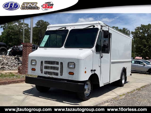 Used 2017 Ford E-350SD Base Cab/Chassis