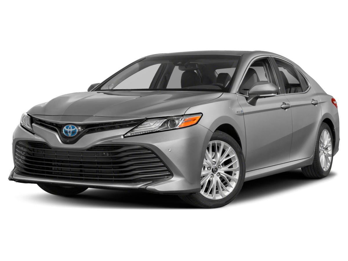 2018 Toyota Camry XLE Hybrid's photo