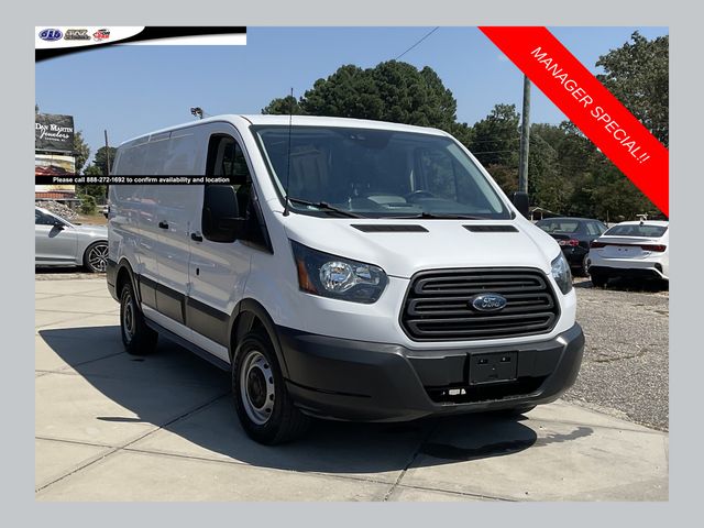 2016 Ford Transit Base's photo