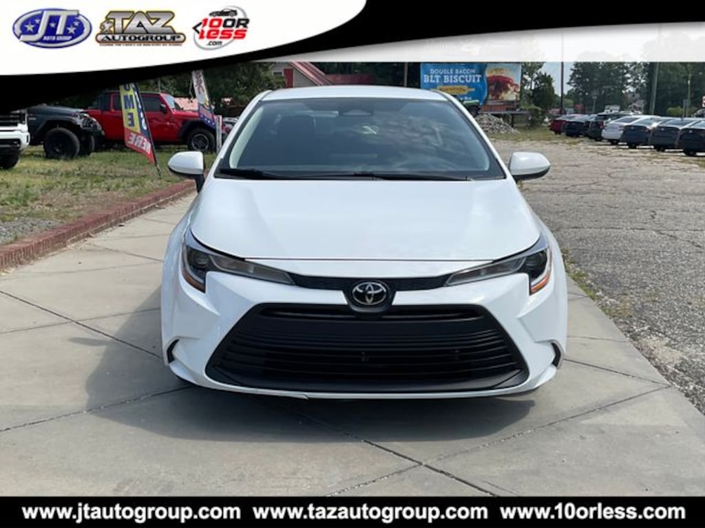 Used 2024 Toyota Corolla LE Sedan