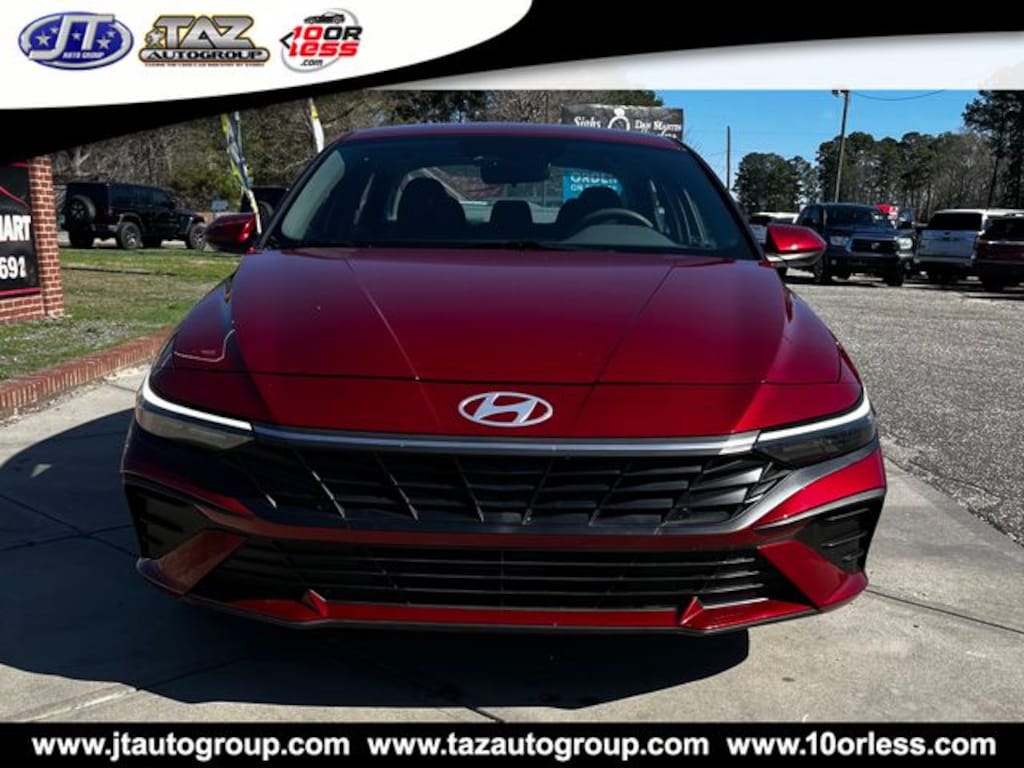 Used 2024 Hyundai Elantra SEL Sedan