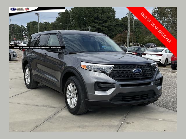 2021 Ford Explorer Base's photo