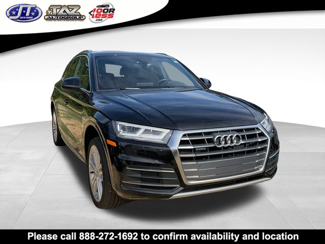 2019 Audi Q5 2.0T quattro S tronic Premium Plus's photo