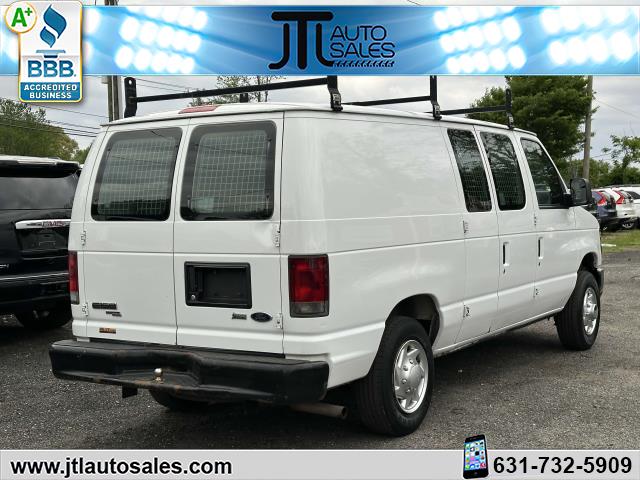 2012 Ford E-150 photo 4