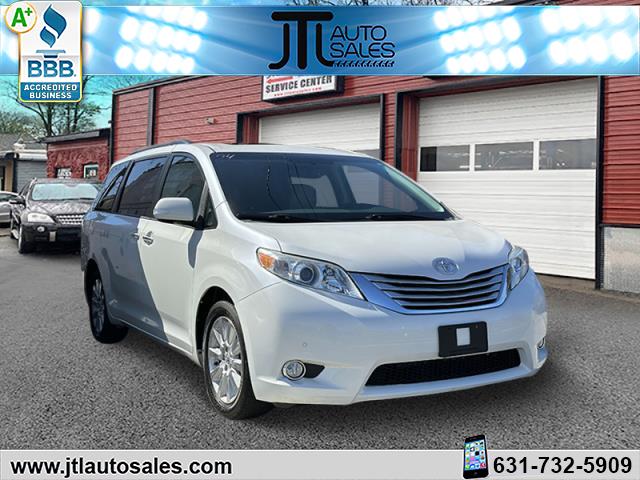 2014 Toyota Sienna Limited photo 2