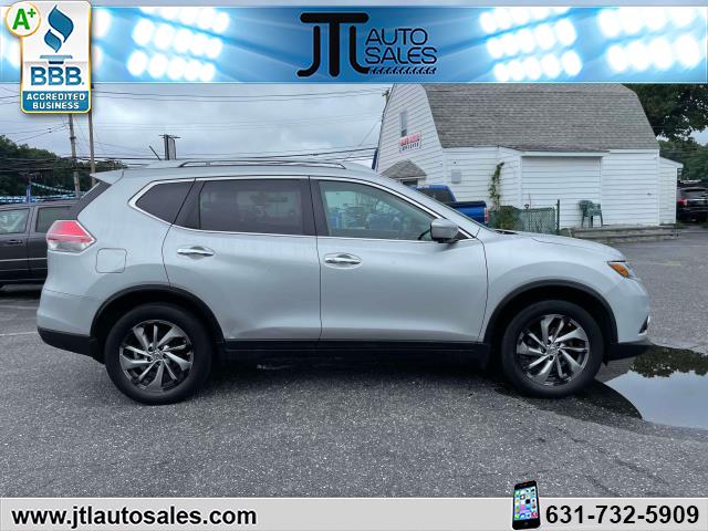 2015 Nissan Rogue SL photo 4