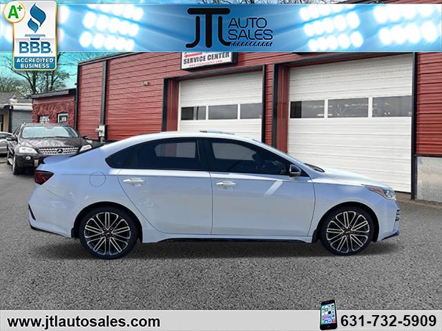 2020 Kia Forte GT photo 3