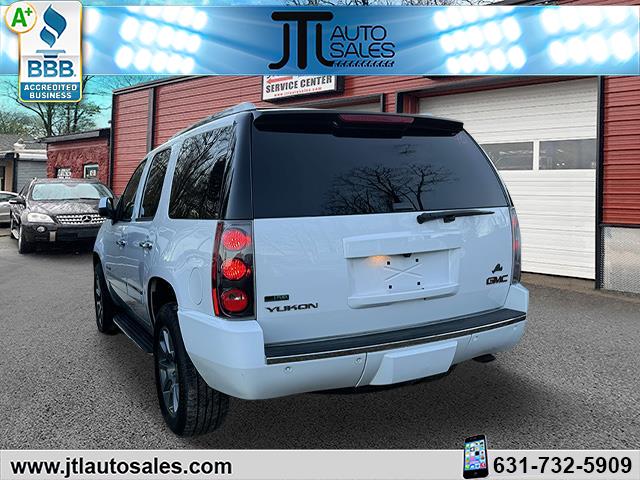 2012 Gmc Yukon Denali photo 4