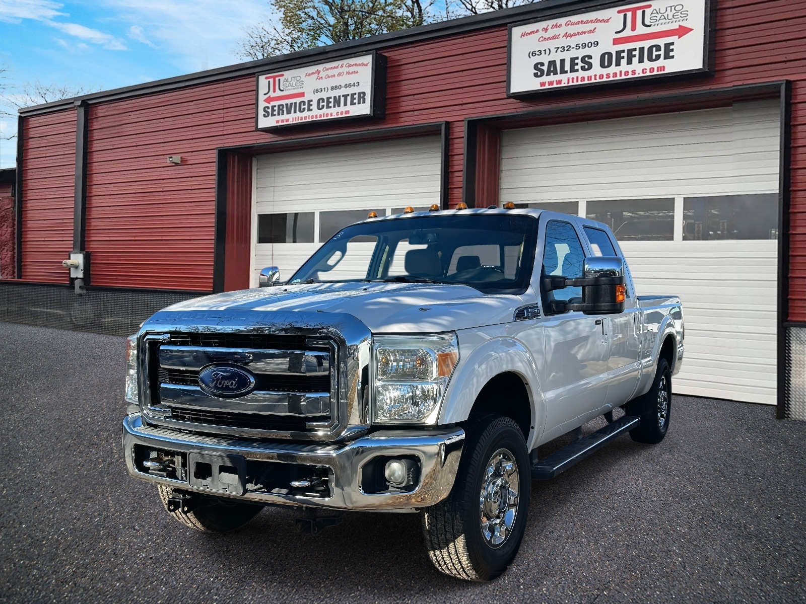 2013 Ford F-250 Super Duty Lariat's photo