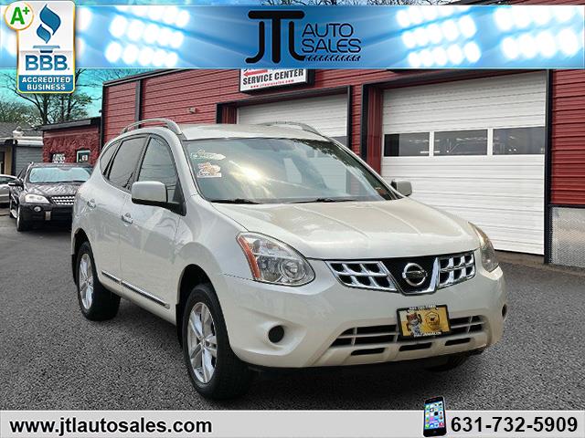 2013 Nissan Rogue SV photo 3