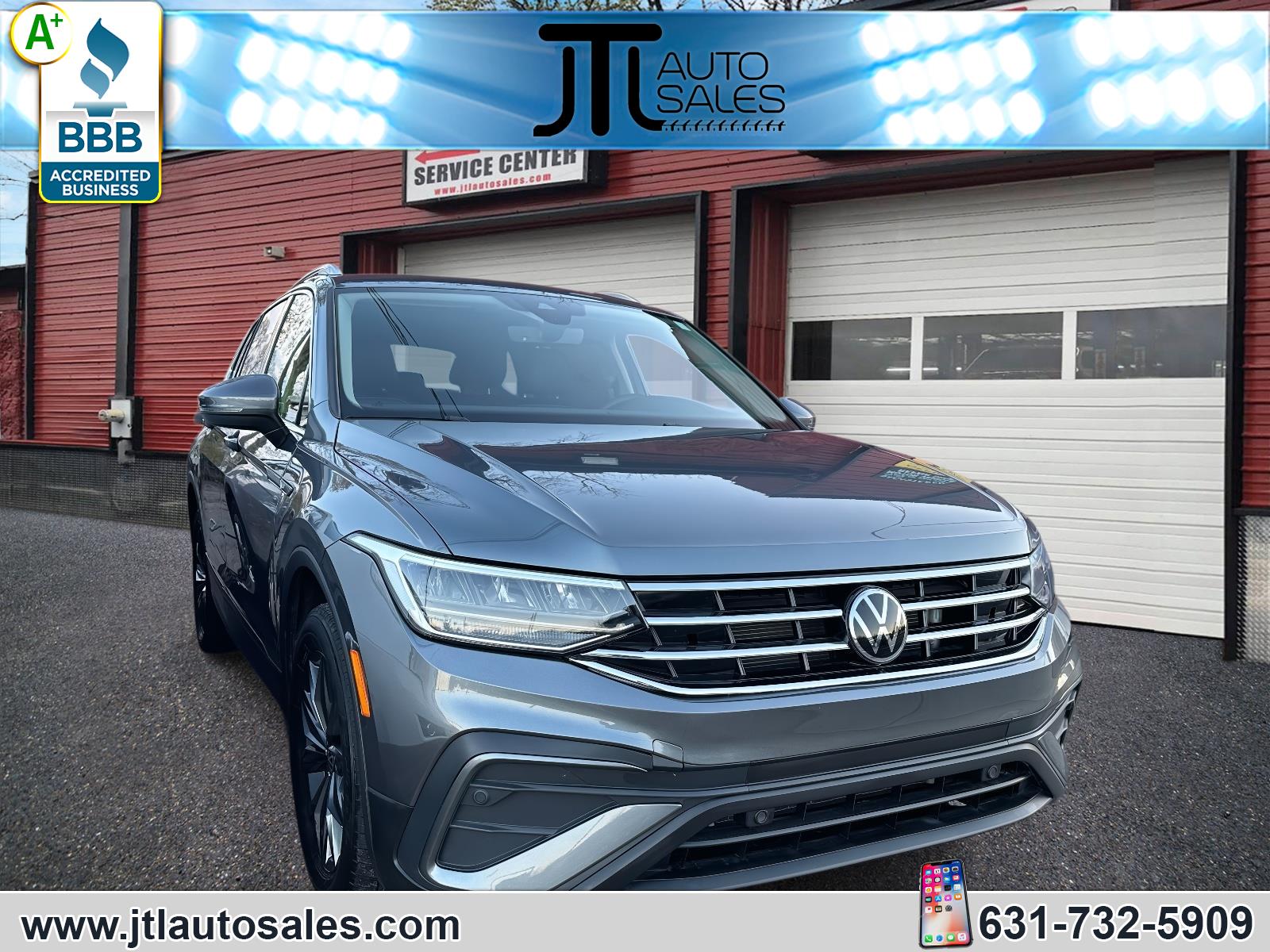 2022 Volkswagen Tiguan SE photo 2
