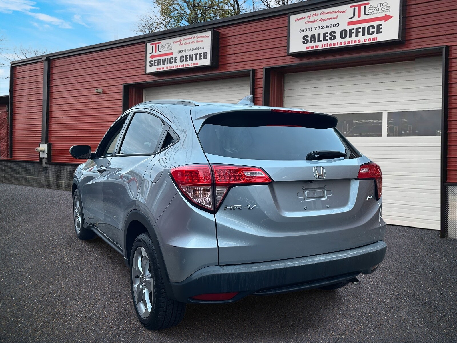 2017 Honda HR-V EX-L photo 4