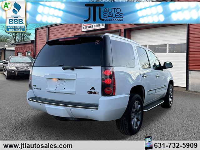 2012 Gmc Yukon Denali photo 3