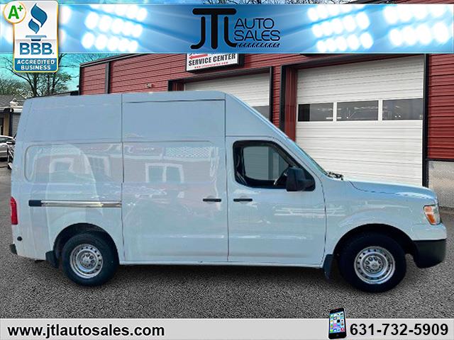 2018 Nissan NV photo 3