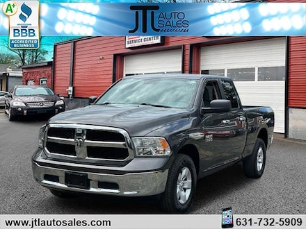 2017 Ram 1500 SLT Truck Quad Cab