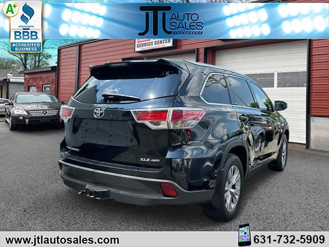 2015 Toyota Highlander XLE photo 4