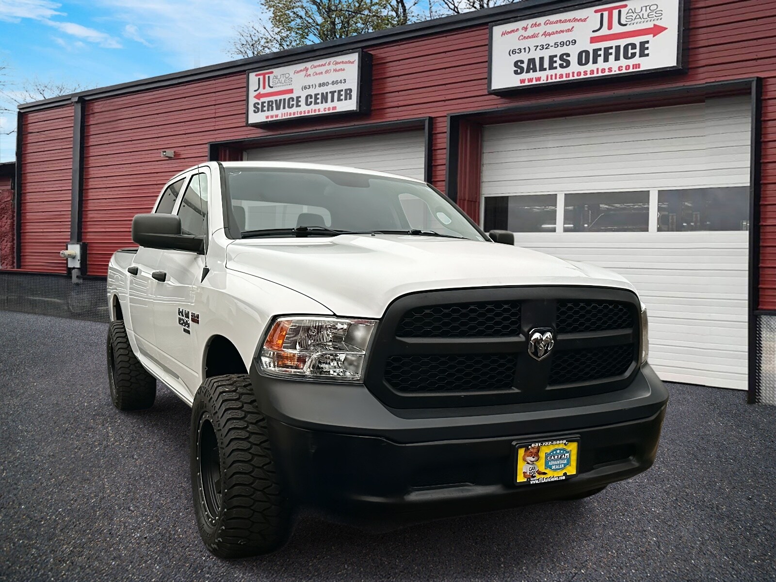 2020 Ram 1500 Classic Tradesman photo 2