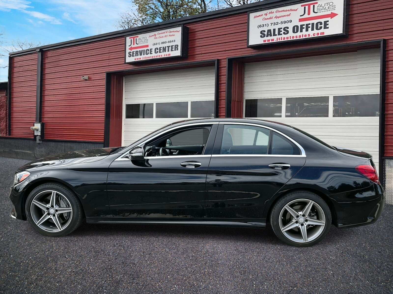 2016 Mercedes Benz C 300 4MATIC photo 3