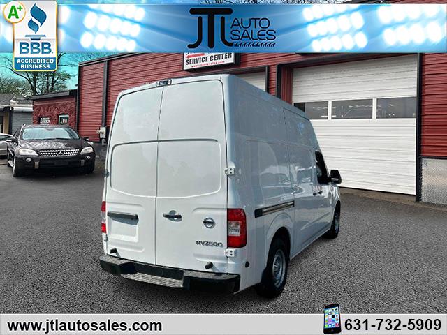 2018 Nissan NV photo 4