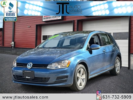 2017 Volkswagen Golf TSI Wolfsburg Edition 4-Door Hatchback 2017 Volkswagen Golf TSI Wolfsburg Edition 4-Door Hatchback