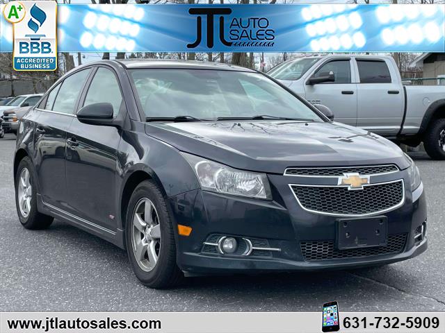 2014 Chevrolet Cruze photo 3