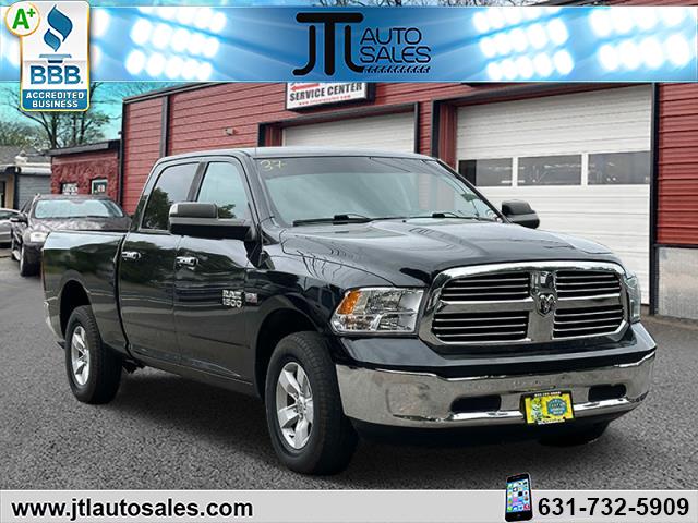2016 Ram 1500 SLT photo 2