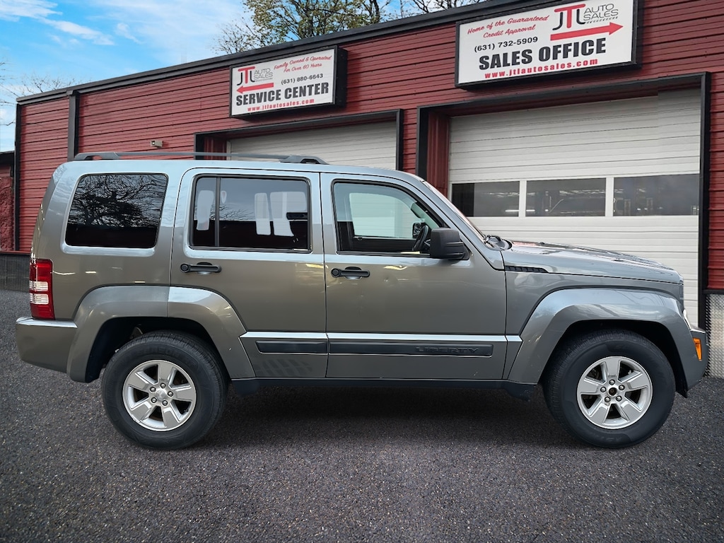 Used 2012 Jeep Liberty Sport 4x4 SUV