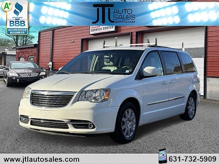 2011 Chrysler Town & Country Touring-L Van LWB Passenger Van 2011 Chrysler Town & Country Touring-L Van LWB Passenger Van