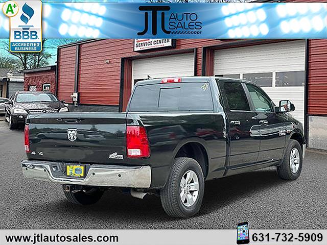 2016 Ram 1500 SLT photo 4