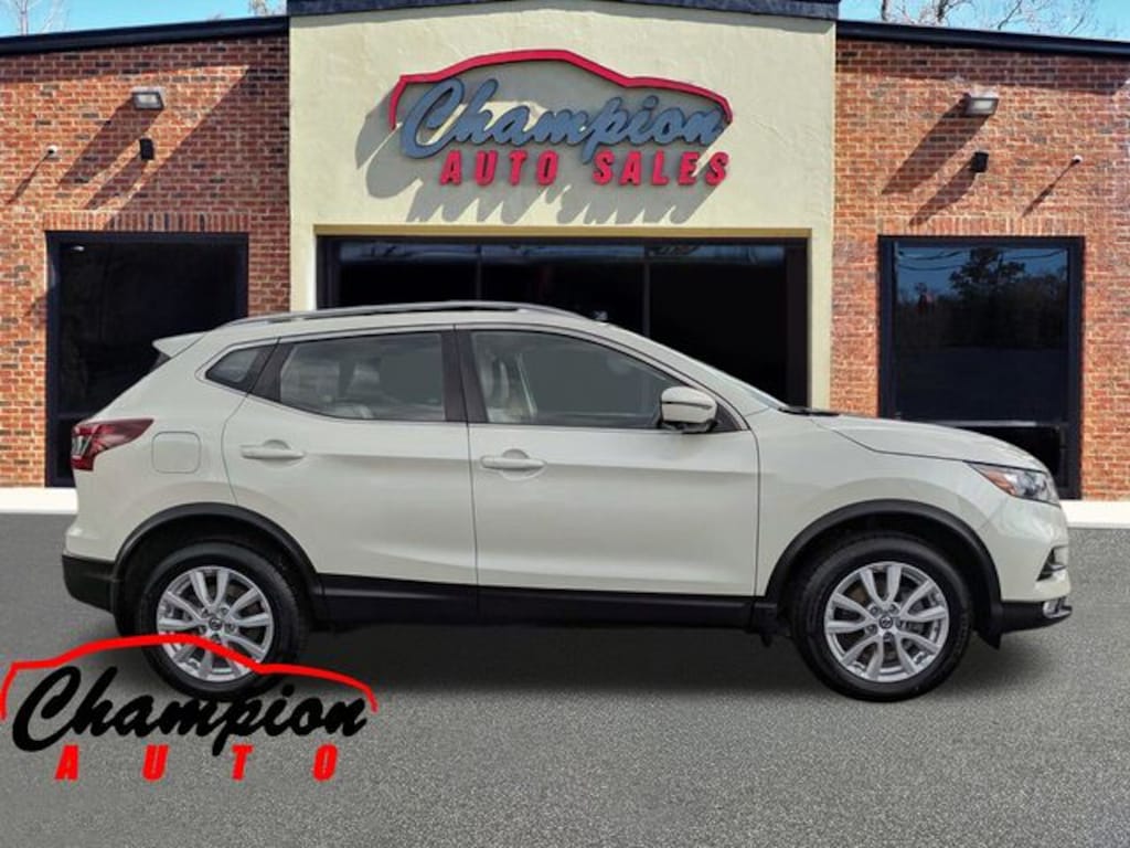 Used 2020 Nissan Rogue Sport SV SUV