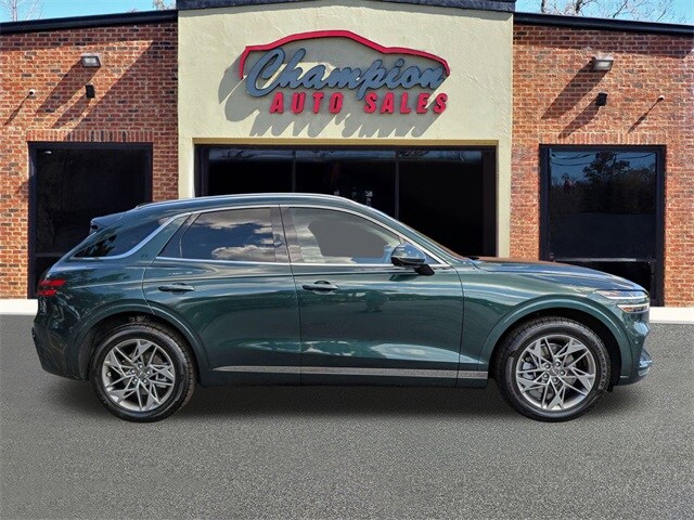 2022 Genesis GV70 2.5T photo 2