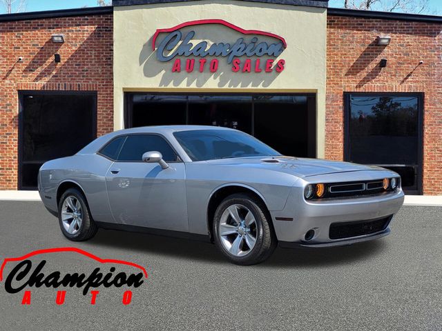 2016 Dodge Challenger SXT